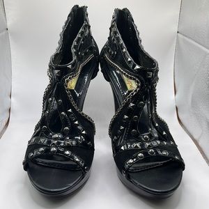 Two Lips Studded Heels